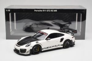 Porsche 911 991.2 GT2 RS Manthey Racing Branco Minichamps 1:18 MR-911-GT3RS-1802-W Metal - imagem 6 de 6