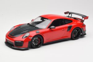 Porsche 911 GT2 RS 991.2 Vermelho Jantes Pretas Minichamps 1:18 155068307 Metal