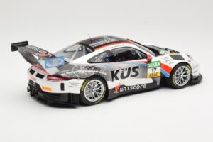 Porsche 911 991.2 GT3 R Kus Team 75 Bernhard #17 M. Ammermüller / M. Jaminet ADAC GT Masters 2017 Minichamps 1:18 155176917 M - imagem 2 de 6