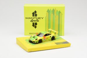 Porsche 911 991.2 GT3 R #911 Manthey Racing Nurburgring 24 Hours 2019 Minichamps 1:43 MG-M-911-19-4311 Metal - imagem 4 de 5