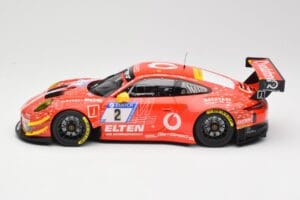Porsche 911 991.2 GT3 R #2 Team Gigaspeed S. Bockmann 24 Hours of Nurburgring 2018 Minichamps 1:18 155186902 Metal - imagem 3 de 6
