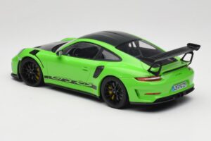 Porsche 911 991.2 GT3 RS Weissach Package Verde Minichamps 1:18 153068233 Metal - imagem 5 de 6