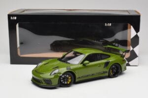 Porsche 911 991.2 GT3 RS Lizard Verde Com Jantes Pretas Minichamps 1:18 155068233 Metal - imagem 6 de 6