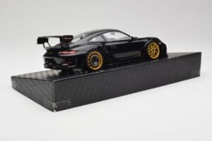 Porsche 911 991.2 GT3 RS Manthey Racing Preto Minichamps 1:18 MR-911-GT3RS-1803 Metal - imagem 3 de 6