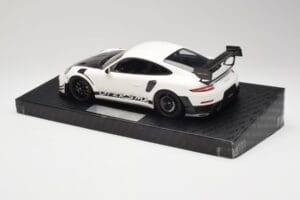 Porsche 911 991.2 GT3 RS Manthey Racing Branco Minichamps 1:18 MR-911-GT3RS-1801 Metal - imagem 5 de 6