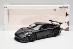 Porsche 911 991.2 GT3 RS Weissach Package Preto & Rodas Pretas Minichamps 1:18 153068228 Metal - imagem 6 de 6