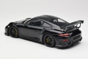Porsche 911 991.2 GT3 RS Weissach Package Preto Com Jantes Pretas Minichamps 1:18 153068321 Metal - imagem 5 de 6