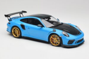 Porsche 911 991.2 GT3 RS Weissach Package Azul & Rodas Douradas Minichamps 1:18 153068232 Metal - imagem 4 de 6