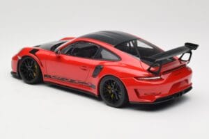 Porsche 911 991.2 GT3 RS Weissach Package Guards Red Jantes Pretas Minichamps 1:18 153068223 Metal - imagem 5 de 6