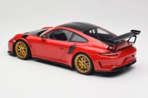 Porsche 911 991.2 GT3 RS Weissach Package Guards Red Jantes Magnesio Douradas Minichamps 1:18 153068236 Metal - imagem 5 de 6
