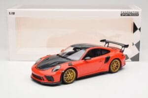 Porsche 911 991.2 GT3 RS Weissach Package Lava Orange Jantes Magnesio Douradas Minichamps 1:18 153068227 Metal - imagem 6 de 6