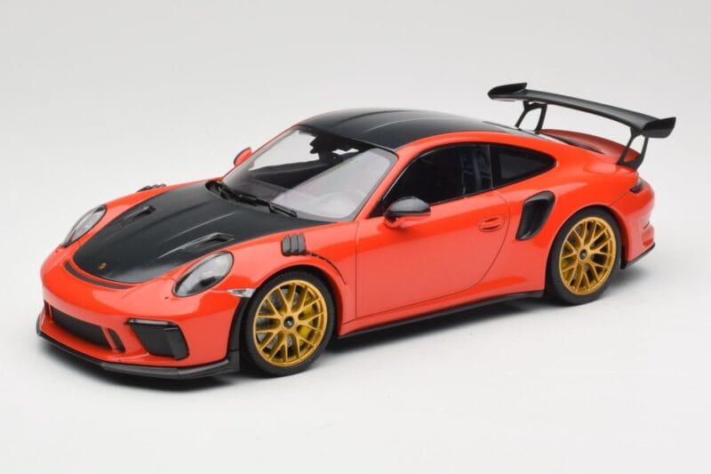 Porsche 911 991.2 GT3 RS Weissach Package Lava Orange Jantes Magnesio Douradas Minichamps 1:18 153068227 Metal
