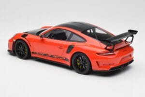 Porsche 911 991.2 GT3 RS Weissach Package Lava Orange Wording Jantes Magnesio Pretas Minichamps 1:18 153068226 Metal - imagem 5 de 6