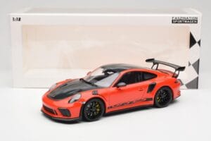 Porsche 911 991.2 GT3 RS Weissach Package Lava Orange Wording Jantes Magnesio Pretas Minichamps 1:18 153068226 Metal - imagem 6 de 6