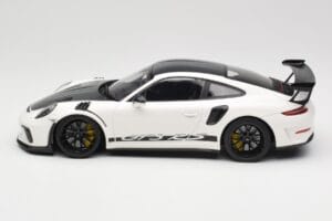 Porsche 911 991.2 GT3 RS Weissach Package Branco Wording Jantes Magnesio Pretas Minichamps 1:18 153068225 Metal - imagem 3 de 6