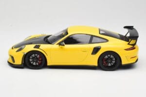 Porsche 911 991.2 GT3 RS Amarelo com Jantes Pretas Minichamps 1:18 155068231 Metal - imagem 3 de 6