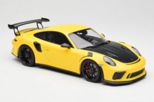 Porsche 911 991.2 GT3 RS Amarelo com Jantes Pretas Minichamps 1:18 155068231 Metal - imagem 4 de 6