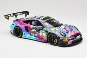 Porsche 911 992 GT3 R Team WRT #9 T. Heinemann DTM 2023 Minichamps 1:18 113236309 Metal - imagem 6 de 8