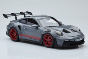 Porsche 911 992 GT3 RS Arctic Cinzento Pyro Vermelho Norev 1:18 187350 Metal - imagem 6 de 8