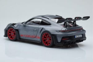 Porsche 911 992 GT3 RS Arctic Cinzento Pyro Vermelho Norev 1:18 187350 Metal - imagem 7 de 8