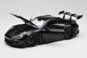 Porsche 911 992 GT3 RS Preto & Jantes Pretas Concept Minichamps 1:18 911992003 Metal - imagem 2 de 8