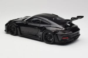 Porsche 911 992 GT3 RS Preto & Jantes Pretas Concept Minichamps 1:18 911992003 Metal - imagem 7 de 8