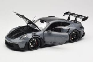 Porsche 911 992 GT3 RS Crayon Weissach Package & Black Wheels Minichamps 1:18 110062024 Metal - imagem 2 de 8