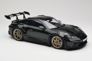 Porsche 911 992 GT3 RS Jet Green Metallic Black Norev 1:12 127532 Metal - imagem 4 de 6
