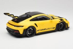 Porsche 911 992 GT3 RS Racing Amarelo & Rodas Pretas Minichamps 1:18 153062245 Metal - imagem 2 de 6