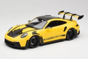 Porsche 911 992 GT3 RS Racing Amarelo & Rodas Pretas Minichamps 1:18 153062245 Metal