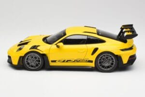 Porsche 911 992 GT3 RS Racing Amarelo Norev 1:18 WAP0212810RGT3 Metal - imagem 4 de 8
