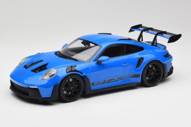 Porsche 911 992 GT3 RS Shark Azul & Rodas Pretas Minichamps 1:18 153062233 Metal