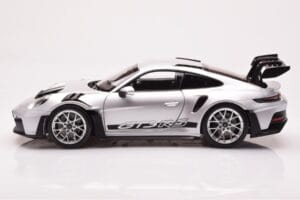 Porsche 911 992 GT3 RS Prata Metálico Norev 1:18 187357 Metal - imagem 4 de 8