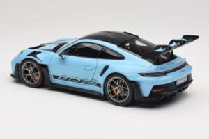 Porsche 911 992 GT3 RS Weissach Pack Gulf Blue Norev 1:18 187367 Metal - imagem 7 de 8