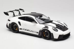 Porsche 911 992 GT3 RS Branco & Rodas Pretas Minichamps 1:18 155062230 Metal - imagem 4 de 6