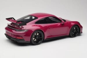 Porsche 911 992 GT3 Ruby Star Neo Red GT Spirit 1:12 GT536 Resina - imagem 2 de 6