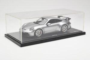Porsche 911 992 GT3 Prata Minichamps 1:18 WAP0211510M004 Resina - imagem 6 de 7