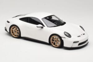 Porsche 911 992 GT3 Touring Branco Neodyme Wheels Minichamps 1:18 117069022 Metal - imagem 4 de 6