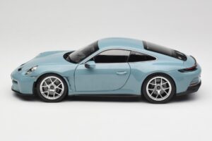 Porsche 911 992 S/T Meissen Blue Norev 1:18 187470 Metal - imagem 4 de 8
