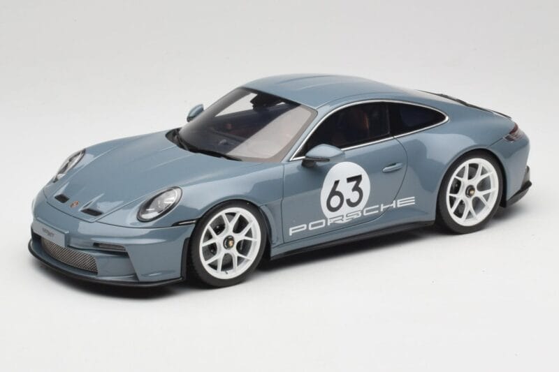 Porsche 911 992 ST Gentian Blue Metallic GT Spirit 1:18 GT491 Resina