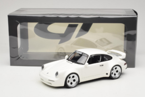 Porsche 911 992 Strosek Giga White GT Spirit 1:18 GT525 Resina - imagem 6 de 6