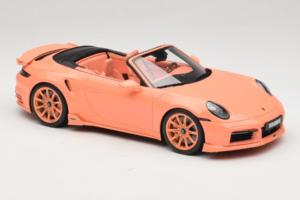 Porsche 911 992 Turbo S Cabriolet Brabus 900 Peetch GT Spirit 1:18 GT564 Resina - imagem 4 de 6