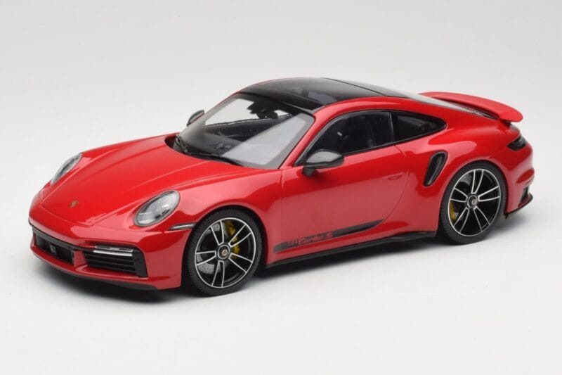 Porsche 911 992 Turbo S Vermelho Minichamps 1:18 155069070 Metal