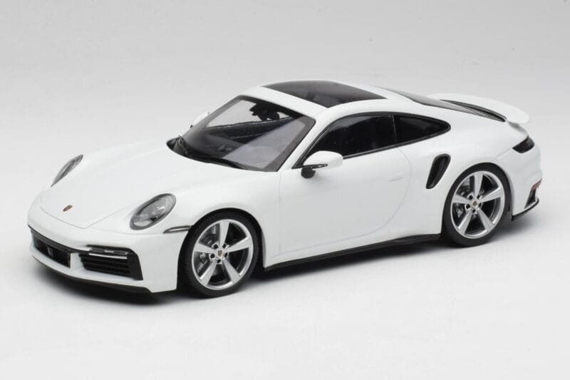 Porsche 911 992 Turbo S Branco Concept Minichamps 1:18 WAP0211620CNP Metal