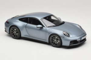Porsche 911 992.2 Carrera Polar Silver Metallic Norev 1:18 187170 Metal - imagem 6 de 8