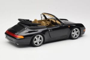Porsche 911 993 Cabriolet Preto UT Models 1:18 27806-U1 Metal - imagem 3 de 8