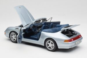 Porsche 911 993 Carrera Cabriolet Prata Maisto 1:18 100299-M1 Metal - imagem 5 de 8