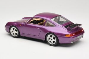 Porsche 911 993 Carrera Roxo Bburago 1:18 3060-M2 Metal - imagem 7 de 8
