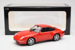 Porsche 911 993 Carrera Vermelho AUTOart 1:18 78132 Metal - imagem 8 de 8