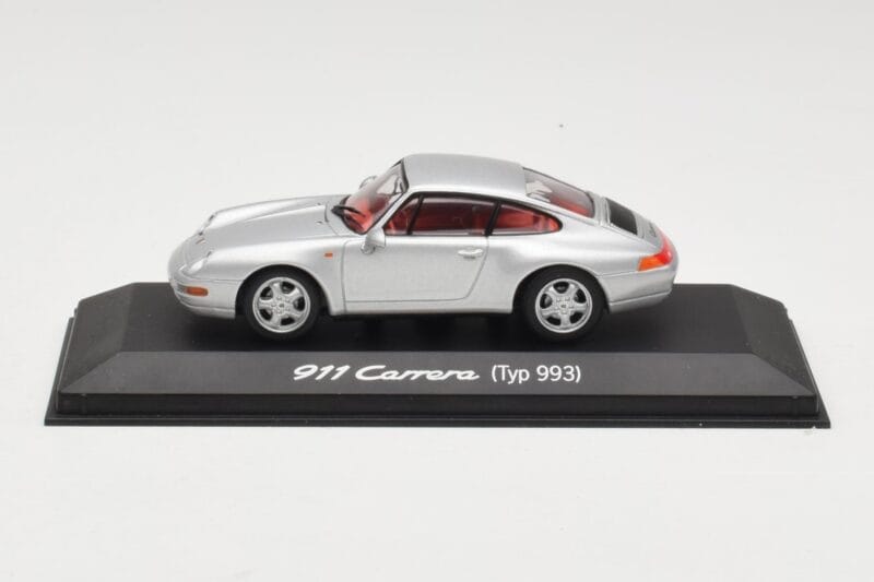 Porsche 911 993 Carrera Prata Minichamps 1:43 WAP02003597 Metal